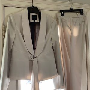 The Limited pantsuit, size 8 pants, M jacket